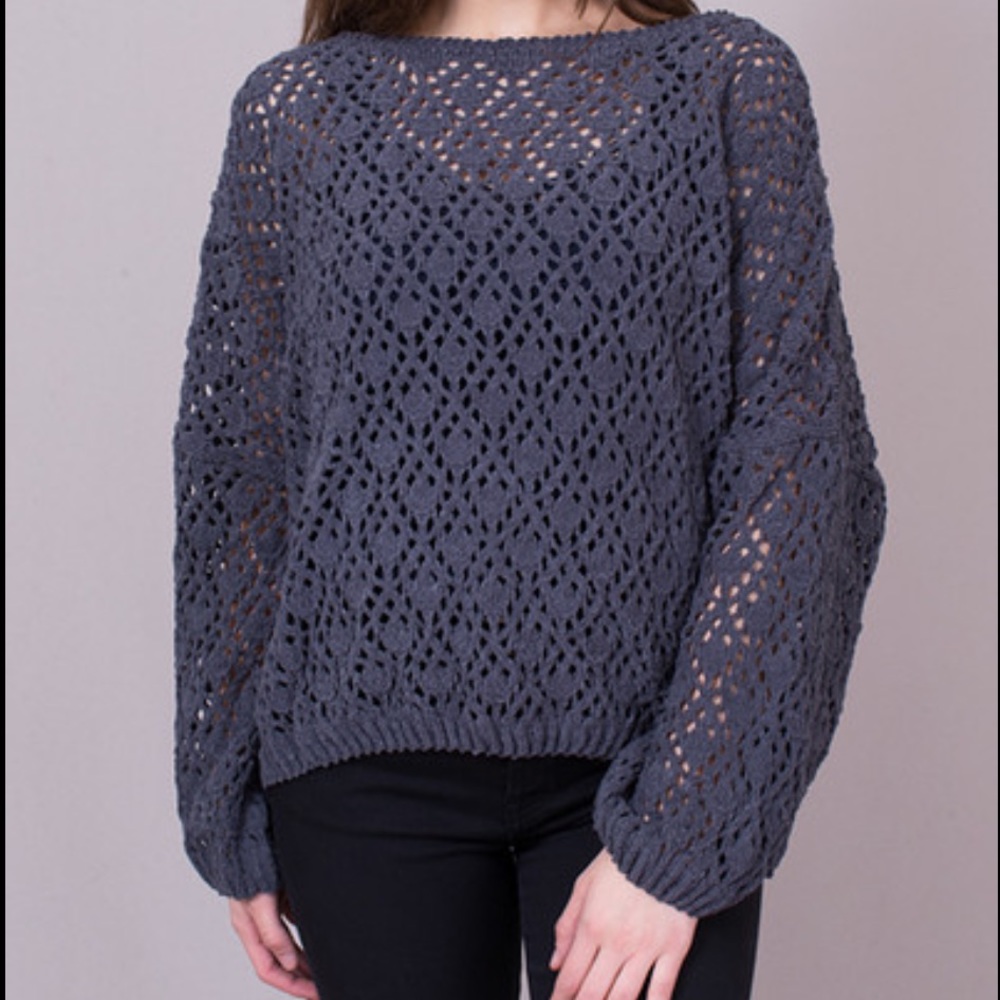 POL DROP SHOULDER CHENILLE SWEATER SZ M